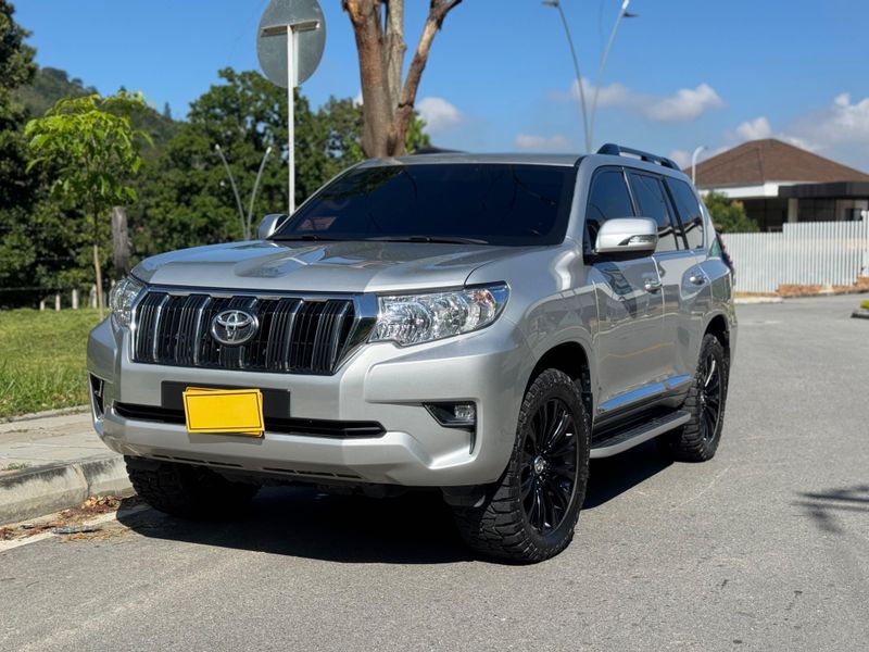 Toyota Prado txl 2022 2.8 diesel blindada