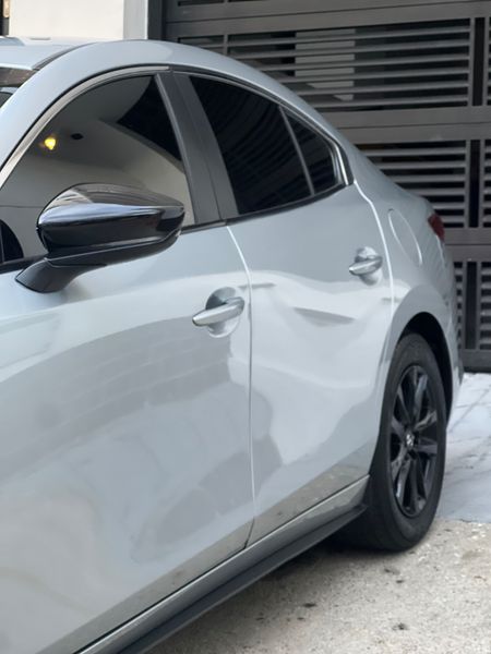Mazda 3 Touring 2.0 modelo 2021 - imagen secundaria 2