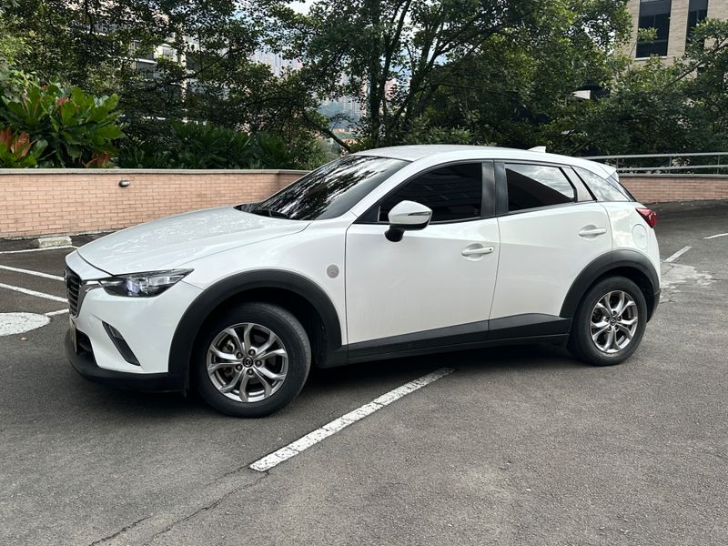 Mazda CX3 Touring 2017 - imagen secundaria 1