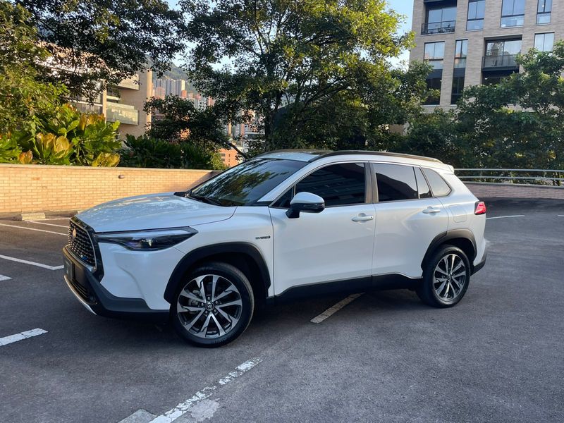 TOYOTA COROLLA CROSS SEG 2024 - imagen secundaria 1