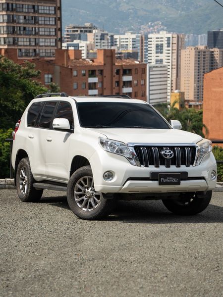 Toyota Prado Txl 3.0 Diesel 2014 - imagen secundaria 2