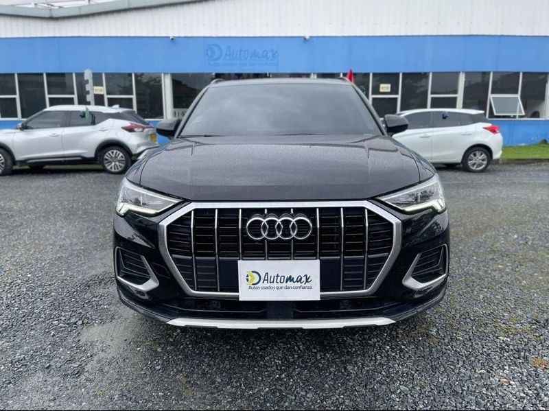 Audi Q3 35Tfsi Ambition Plus 2022