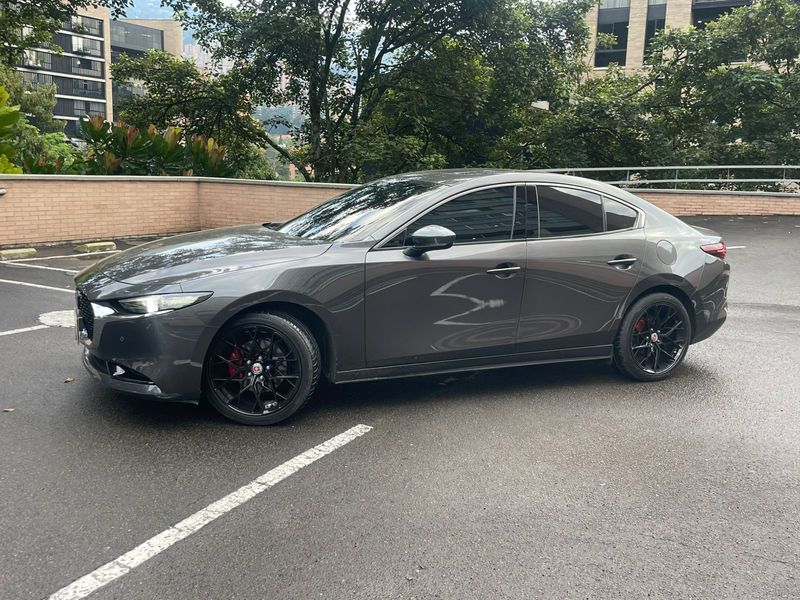 Mazda 3 Grand touring LX 2021 - imagen secundaria 1