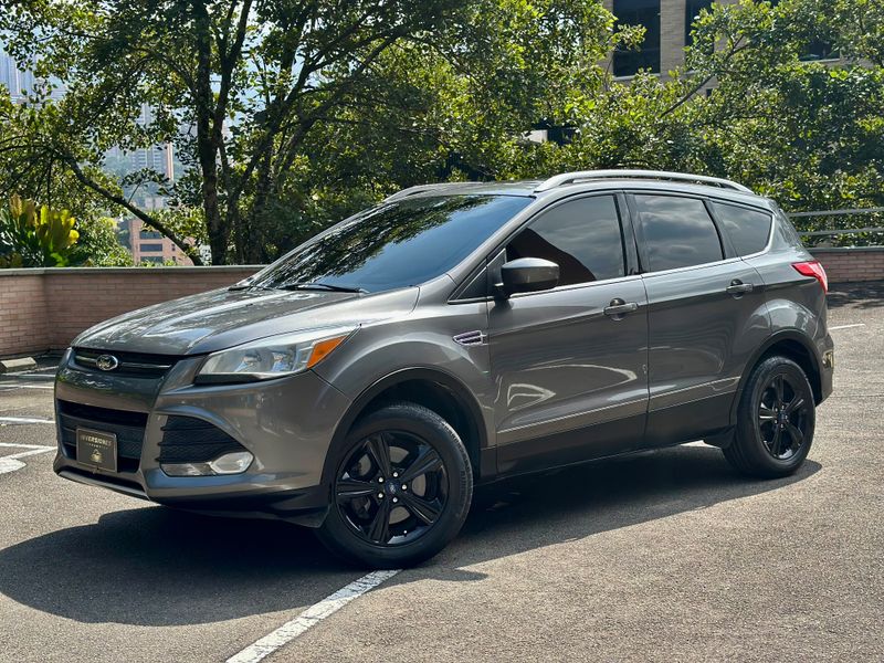 Ford escape 2013 4x4 - imagen secundaria 1