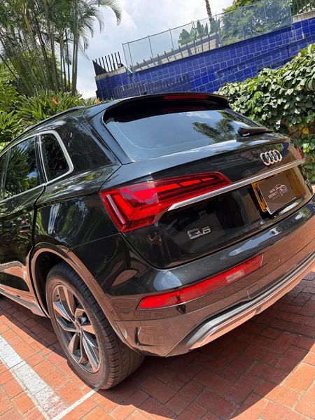 AUDI Q5 ADVANCED QUATTRO 2.0 HYBRID - imagen secundaria 1