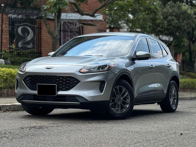 Ford Escape SE Híbrida 2021 - imagen 1