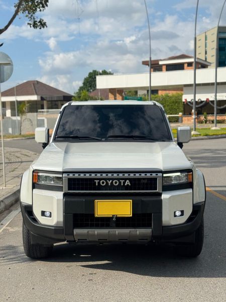 Toyota Prado txl 2025 diesel 2.8 - imagen secundaria 2