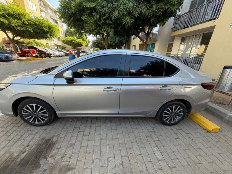 Honda City LX CVT - imagen secundaria 2