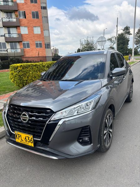 Nissan kicks advance modelo 2022