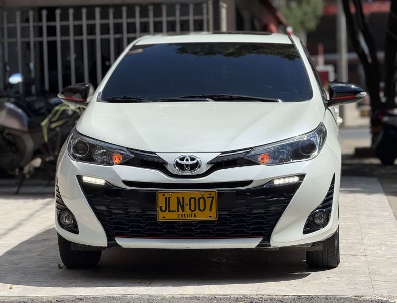 TOYOTA YARIS SPORT 2021 - imagen secundaria 1