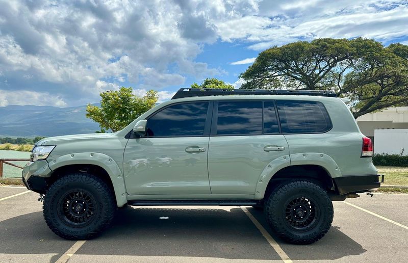 TOYOTA LAND CRUISER SAHARA LC200  2013  VERSIÓN EUROPEA - imagen secundaria 2