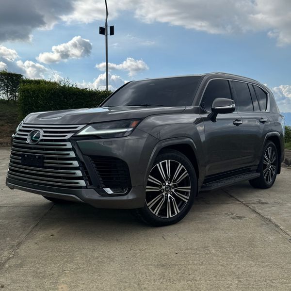 Lexus LX700H Luxury 2025 Híbrida 0KM - imagen 1