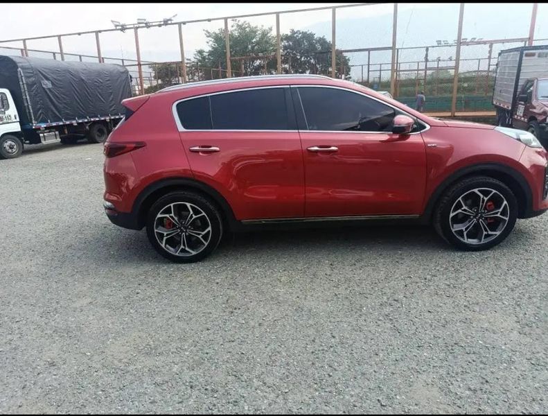 Kia Sportage GT 2020 - imagen secundaria 1