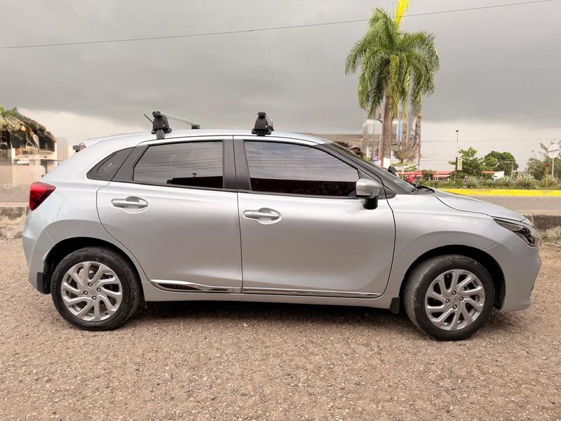 Suzuki Baleno en excelente estadi - imagen secundaria 1