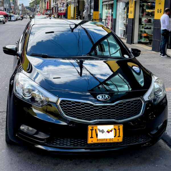 Kia Cerato Forte Pro 2016 - imagen secundaria 1