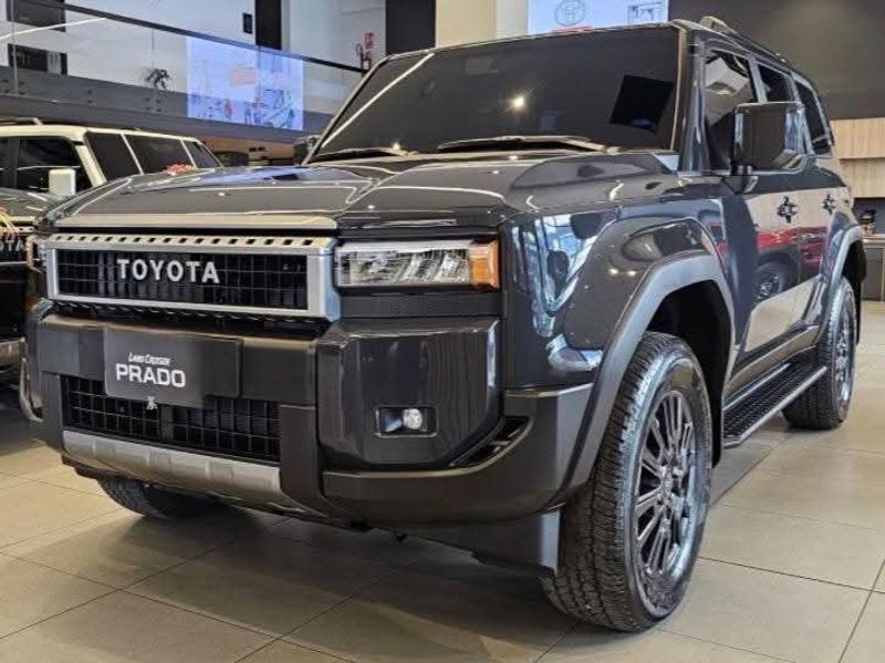 Toyota Prado TXL 2026 - imagen 1