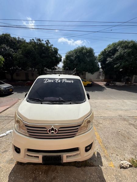 Mini Van Changan 2023