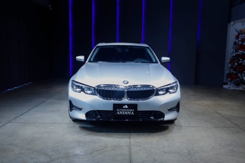 Bmw 330i G20 Sportline TP - imagen secundaria 2