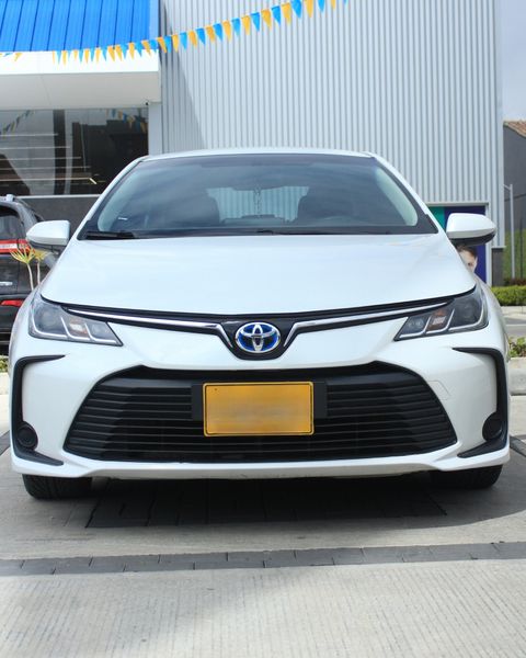 TOYOTA COROLLA XEI HYBRID 2023 - imagen 1