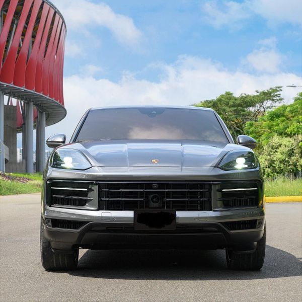 PORSCHE CAYENNE S COUPÉ - imagen secundaria 1