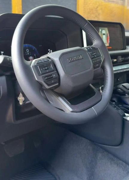 Toyota Prado TXL 2026 - imagen secundaria 2