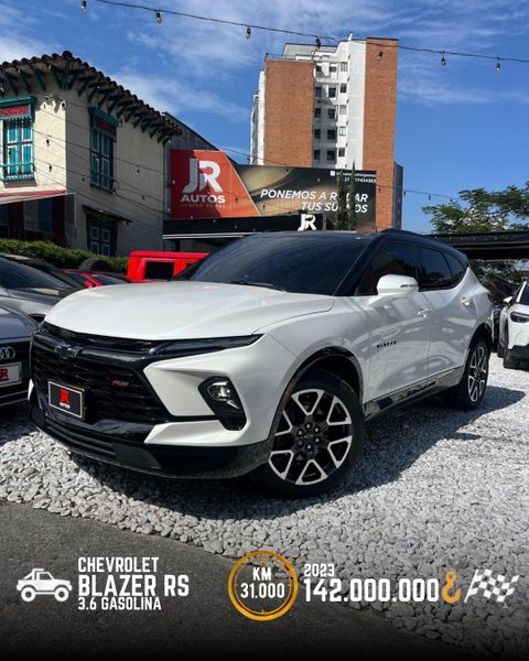 CHEVROLET BLAZER RS 2023 - imagen 1