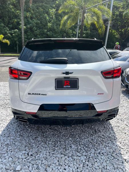 CHEVROLET BLAZER RS 2023 - imagen secundaria 1