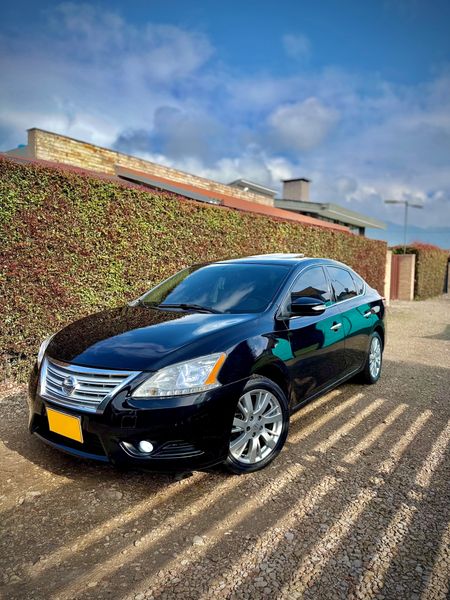 Nissan Sentra Exclusive