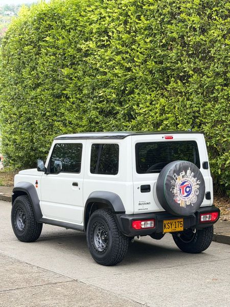 Suzuki Jimny 2023 4x4 All grip - imagen secundaria 2
