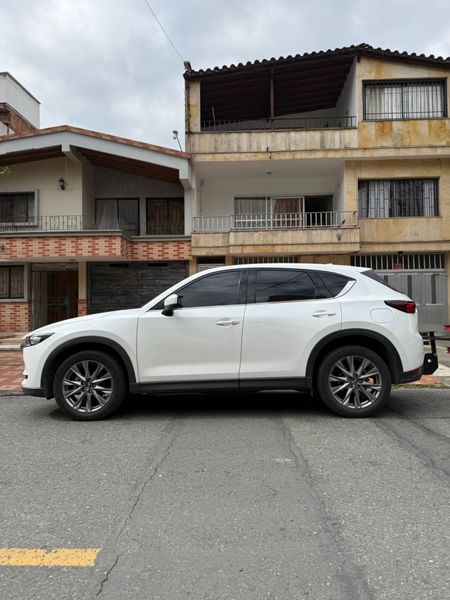 Mazda CX-5 Grand Touring 2022 - imagen secundaria 1