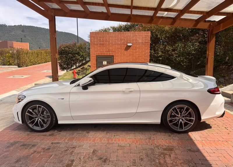 Mercedes Benz C43 AMG 2020 - imagen secundaria 2