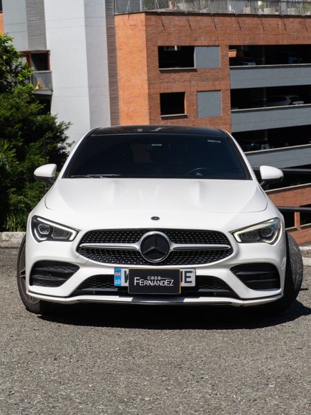 Mercedes Benz Cla180 2022 - imagen secundaria 1