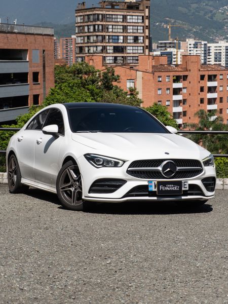 Mercedes Benz Cla180 2022 - imagen secundaria 2