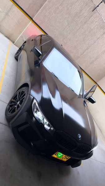 BMW 330i G20 Sportline TP 2000CC T CT  modelo 2020 aseguradora