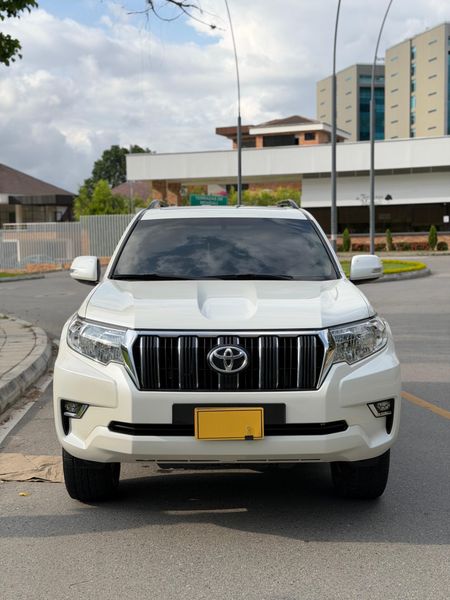 Toyota Prado txl 2021 diesel 2.8 - imagen secundaria 2