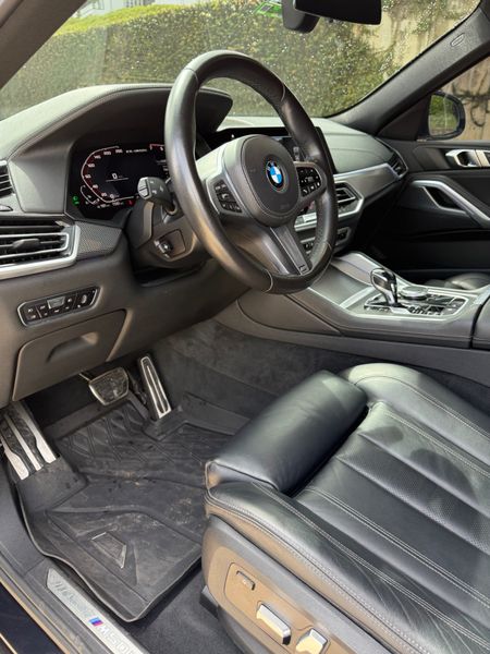 BMW X6 M50i Performance 2021 - imagen secundaria 2