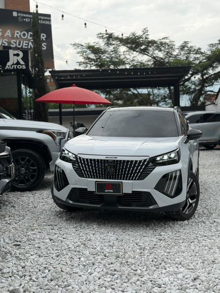 PEUGEOT 2008 GT 2025