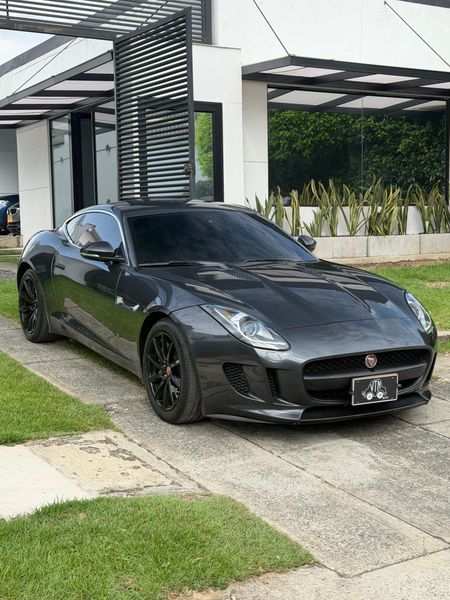 Jaguar F-Type - imagen secundaria 2