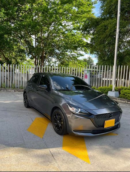 Mazda 2 Touring - imagen secundaria 2