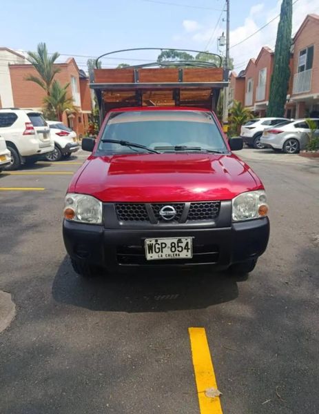 Nissan Frontier Np300 estacas 2015 - imagen 1