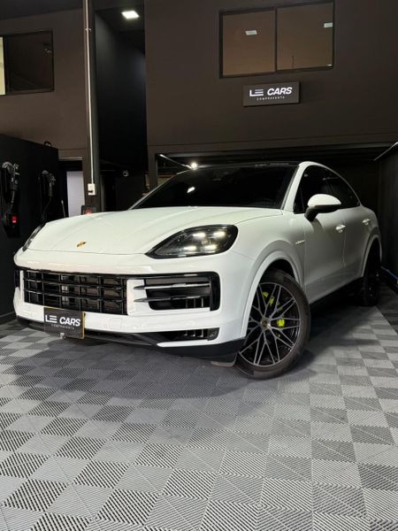 Porsche Cayenne E-Hybrid 2024 - imagen secundaria 2