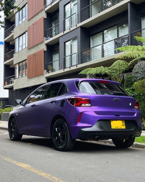 Chevrolet Ónix Premier Modelo 2023 - imagen secundaria 2