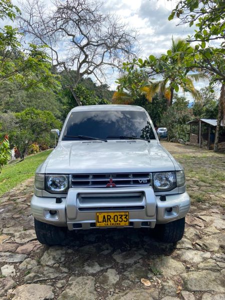 Mitsubishi Montero v6 3.500 V45 - imagen 1