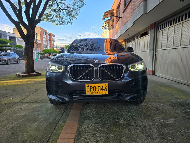 Bmw x4  30i blindado 2 plus - imagen secundaria 1