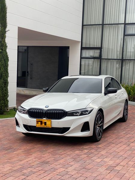 Bmw 330i 2023