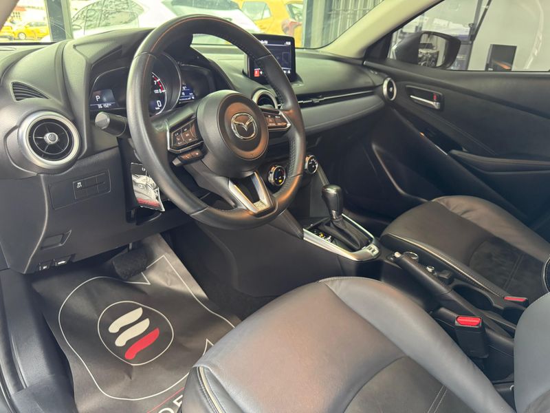 Mazda 2 Grand Touring LX 2024 - imagen secundaria 2