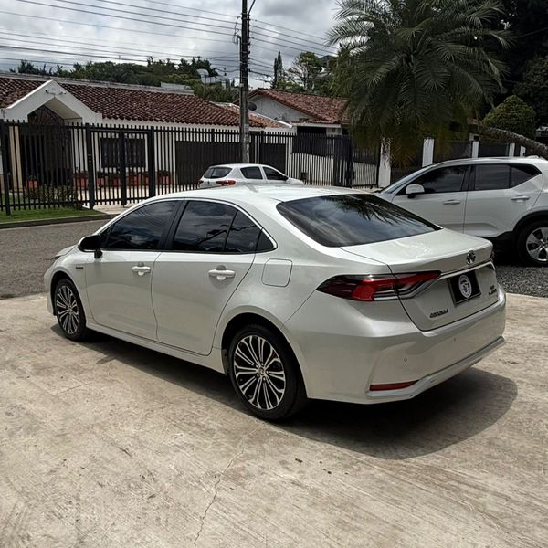 Toyota Corolla - 2020 - imagen secundaria 2