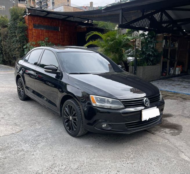 Volkswagen New jetta modelo 2012
