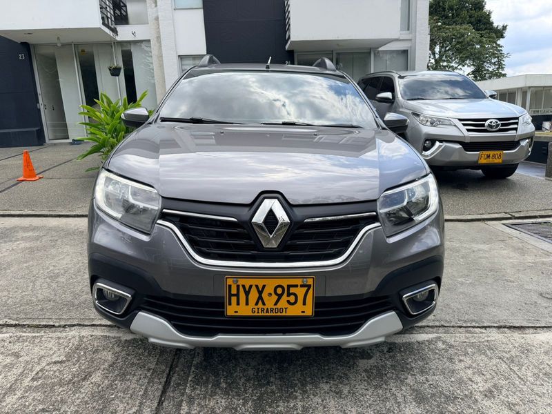 RENAULT SANDERO STEPWAY INTENS AT 2020 1.6 CC