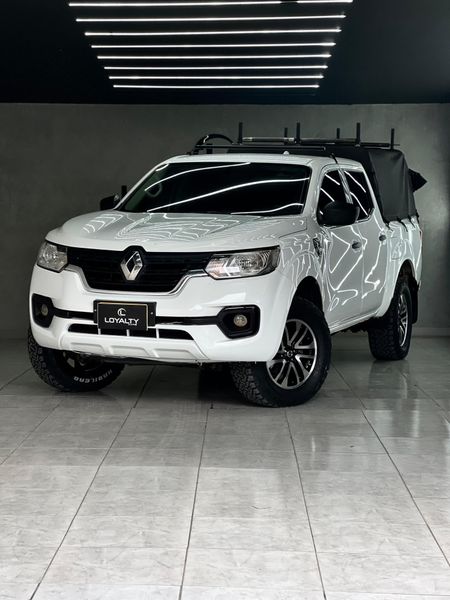 Renault Alaskan Zen MT Diesel 4x4